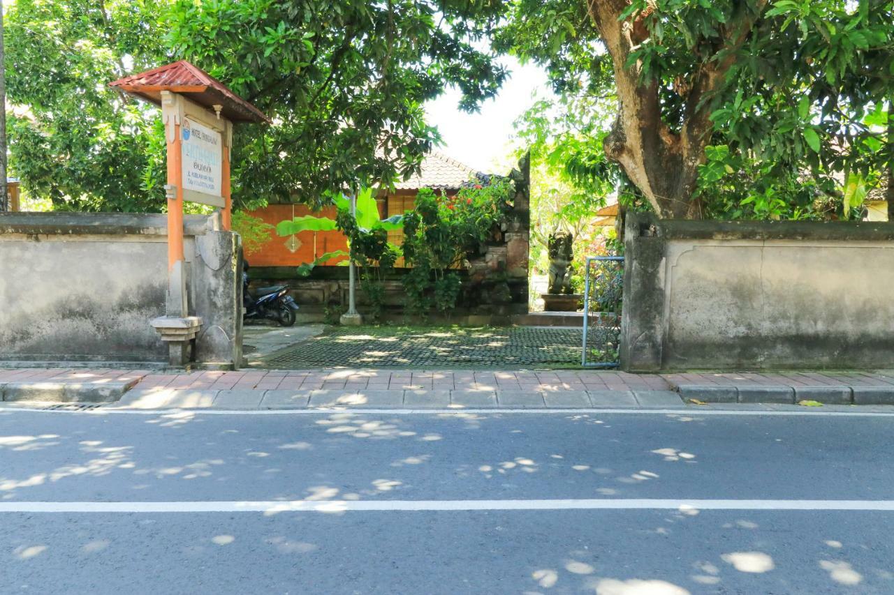 Mertha Jati Hotel Kuta Lombok Esterno foto