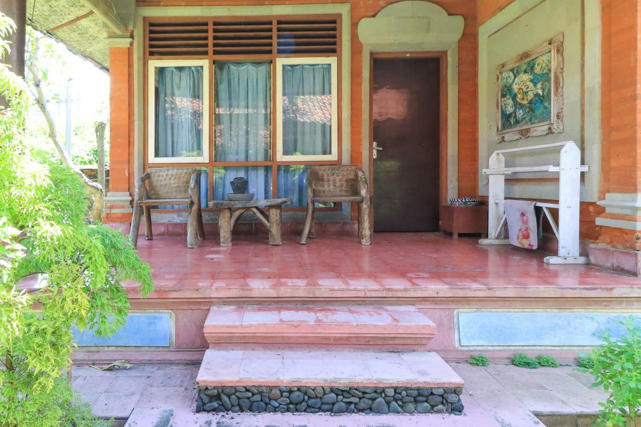 Mertha Jati Hotel Kuta Lombok Esterno foto