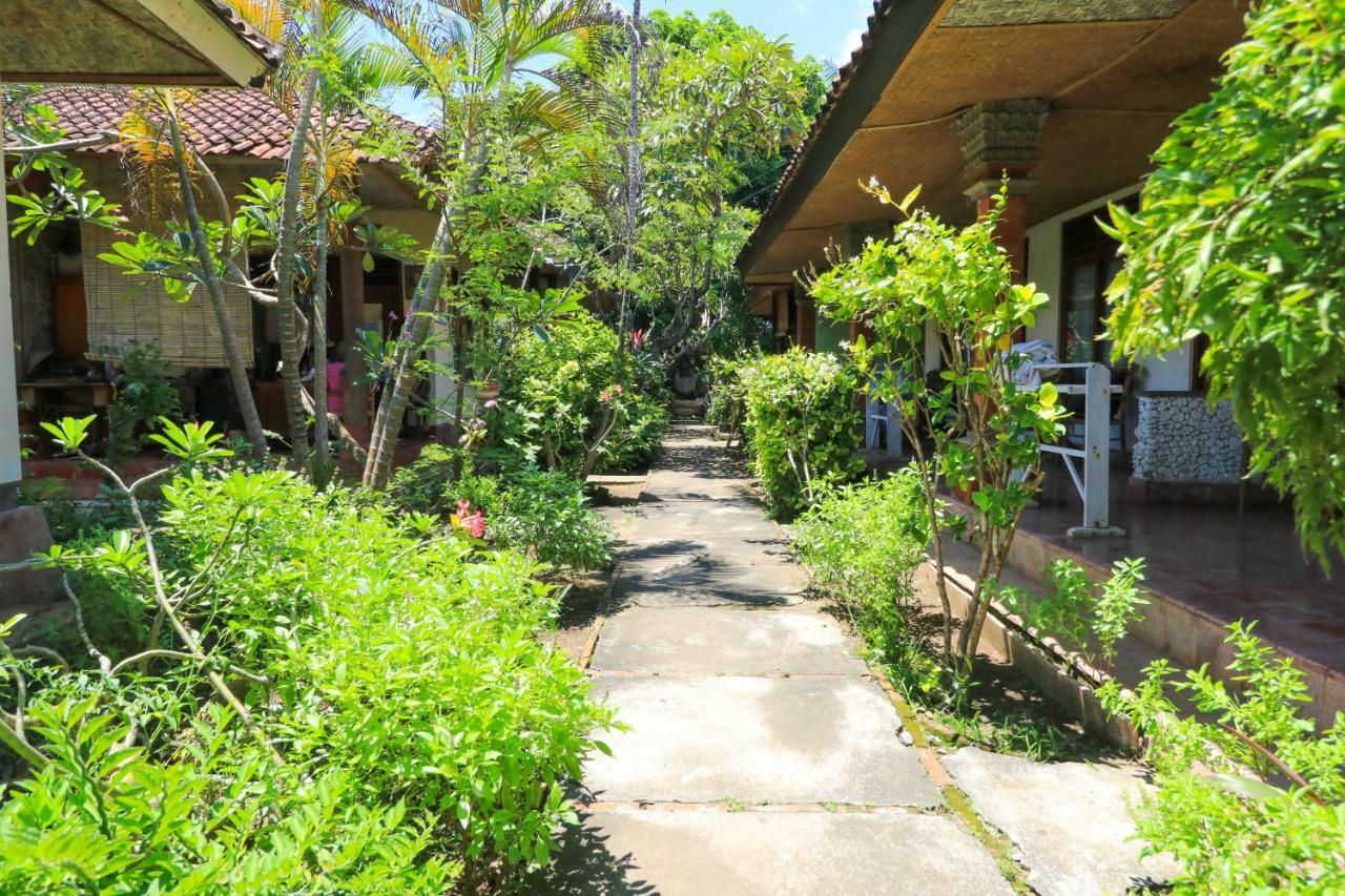 Mertha Jati Hotel Kuta Lombok Esterno foto